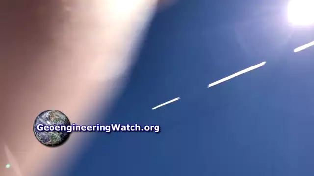 Inarguable Geoengineering: Jet Spraying Captured On Film