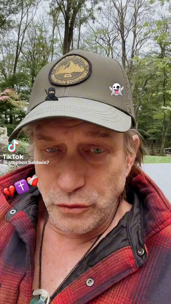 The Rubber Duck   - the psyopers are getting psyopt vibe.  ------------  actor  StephenBaldwin just posted this cryptic video to TikTok. description and tags are exactly as below.    a...