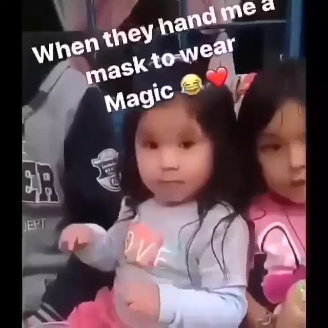 Chinese Girl Facemask Magic