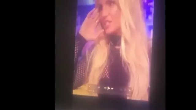 Britney Spears says she met lizard person