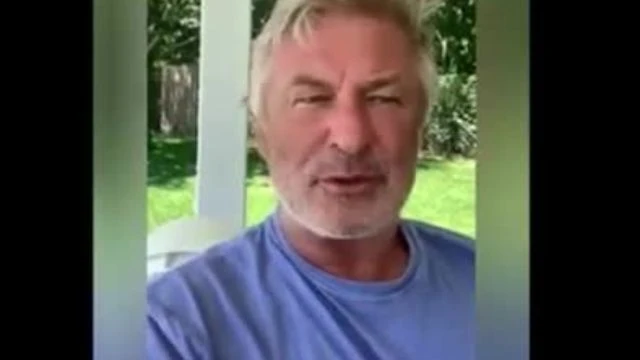 ALEC BALDWIN DENIES EVEN KNOWING EPSTEIN AND TOTALLY HATES ON Q